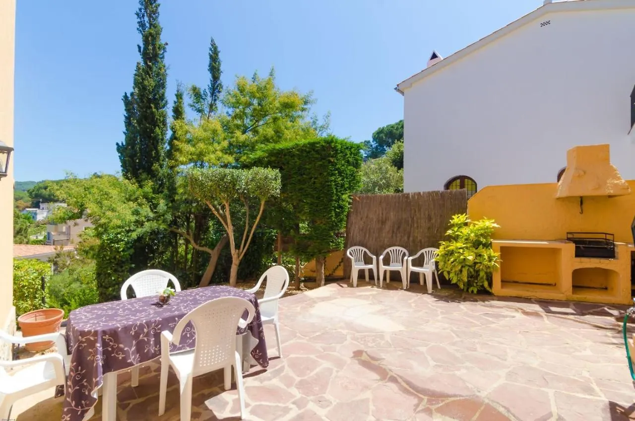 Villa Club Villamar - Comodo Lloret de Mar İspanya